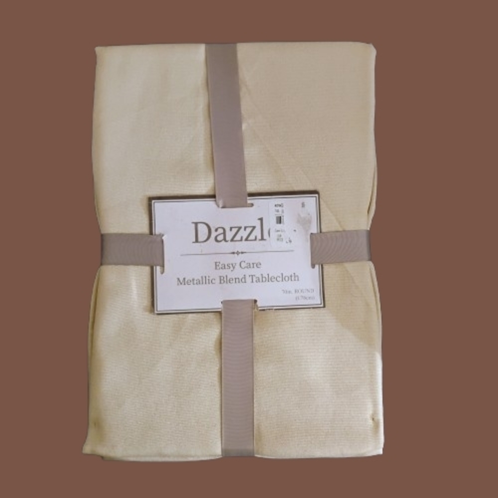 NWT Dazzle Metallic Blend Tablecloth 70in Round Beige Gold